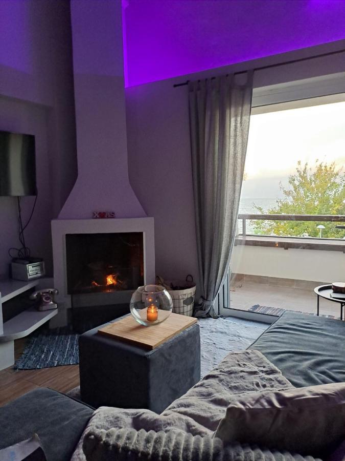 Vrachos Suites Aigio Esterno foto