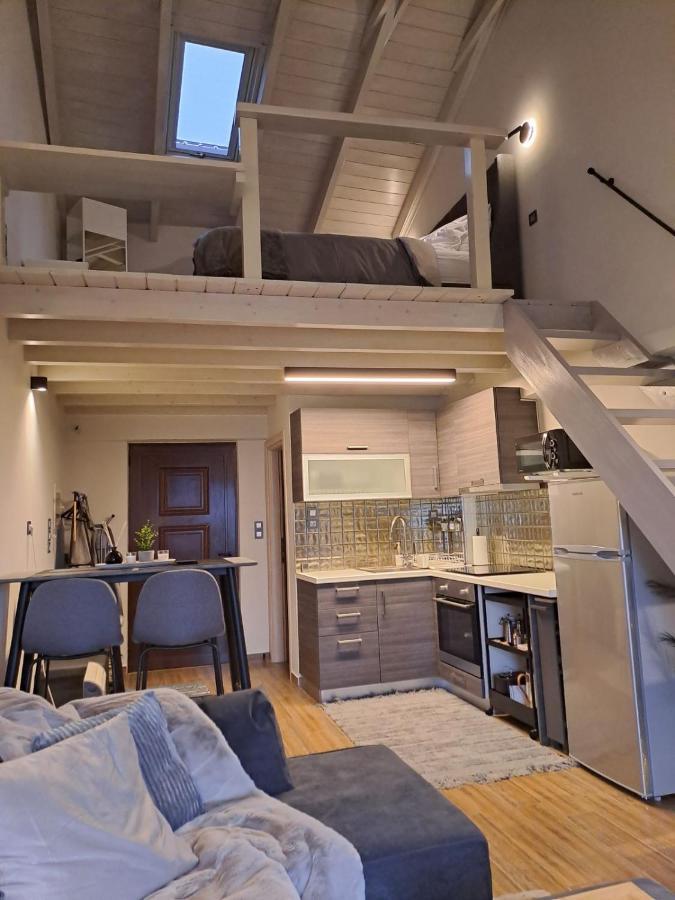 Vrachos Suites Aigio Esterno foto