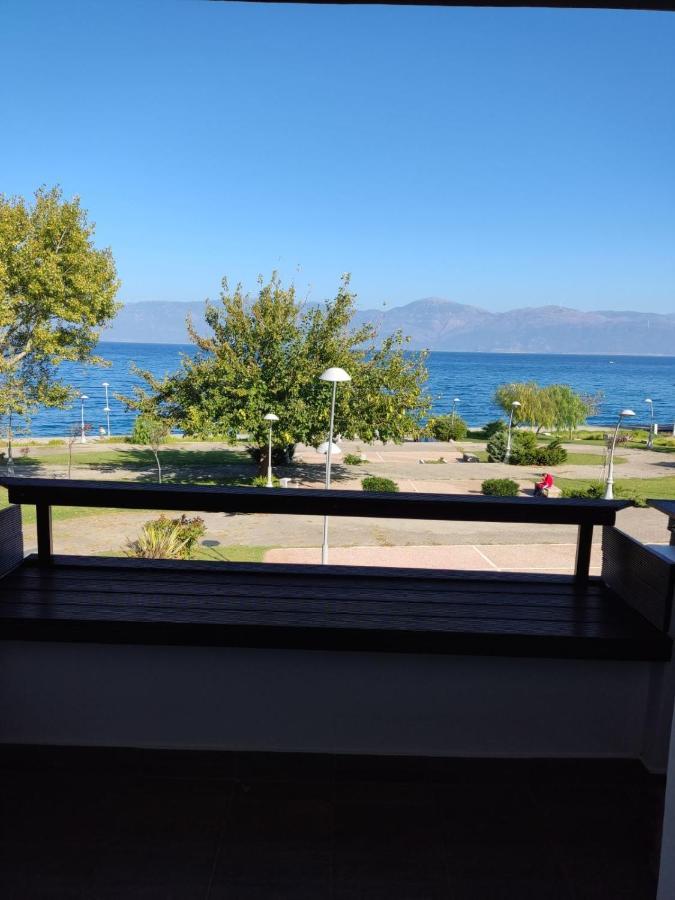 Vrachos Suites Aigio Esterno foto