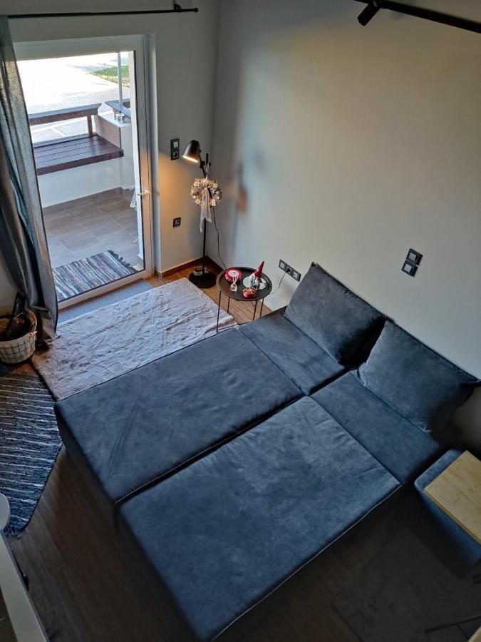 Vrachos Suites Aigio Esterno foto
